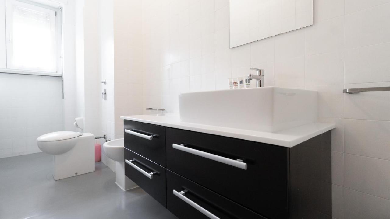 Italianway - Amedeo D'Aosta 9 Apartment มิลาน ภายนอก รูปภาพ